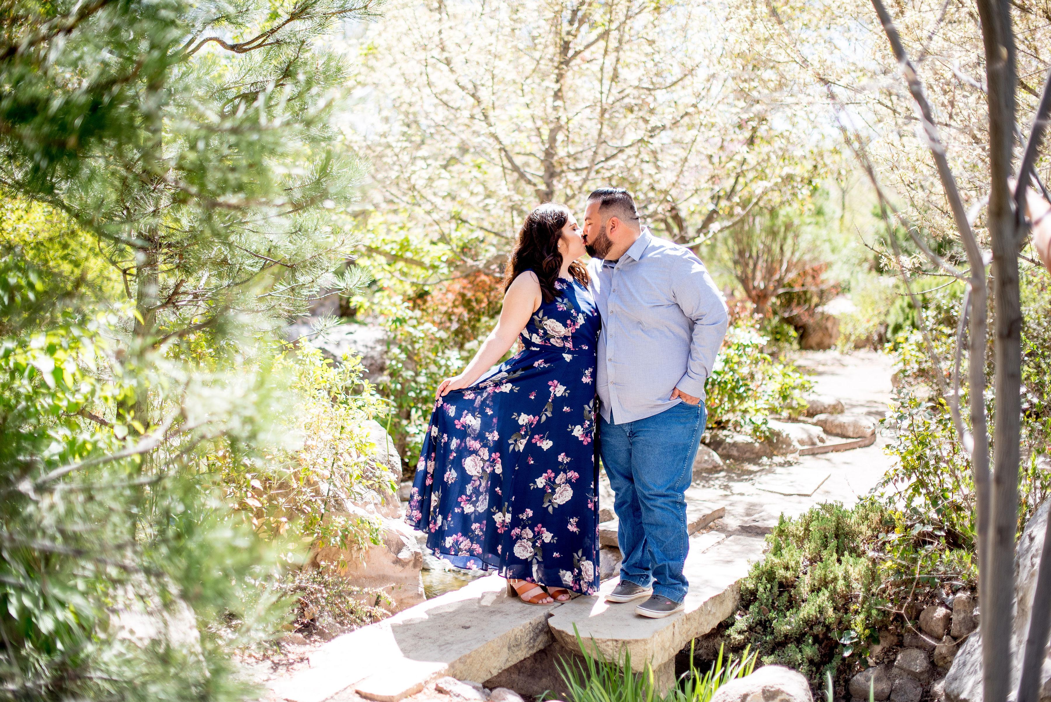The Wedding Website of Arianna Sena and Craig Chavez