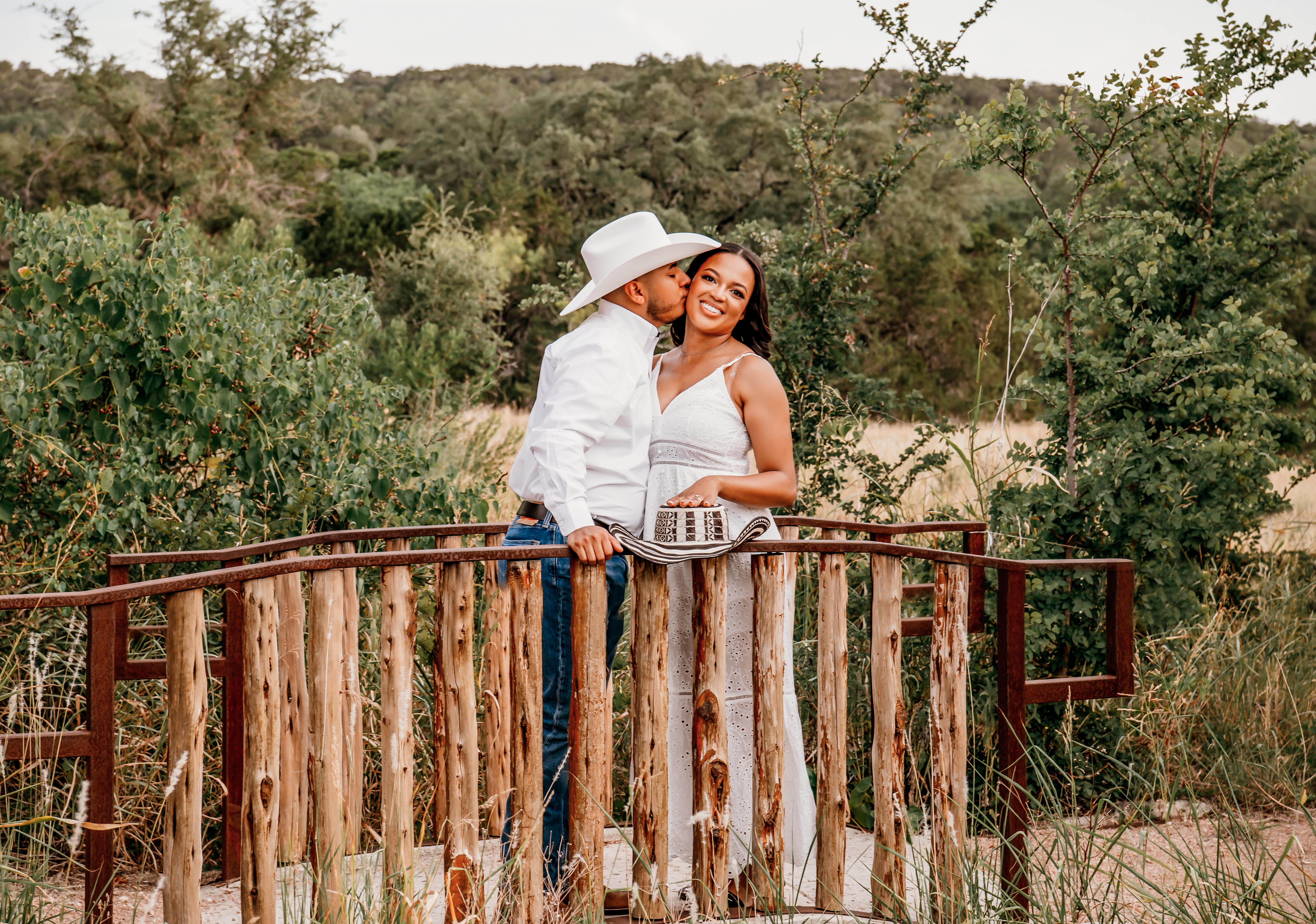 The Wedding Website of Michelle Hooker and Francisco Pedraza Jr.