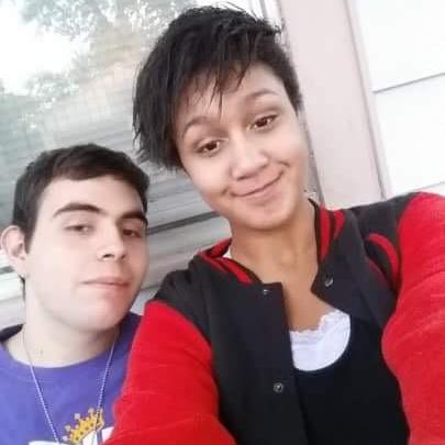 We look soooooo young. Like wow.