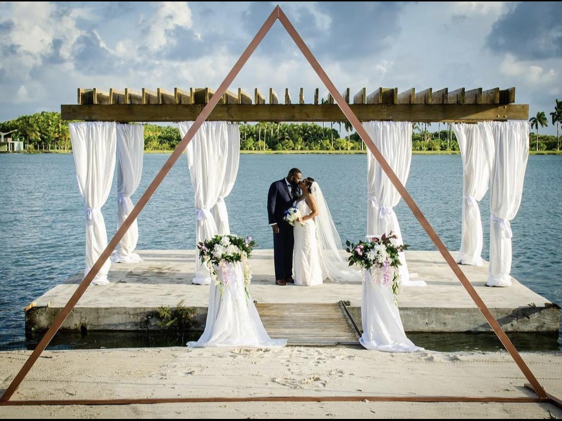 The Wedding Website of Jeremy Westbrook and Mariah Redmon