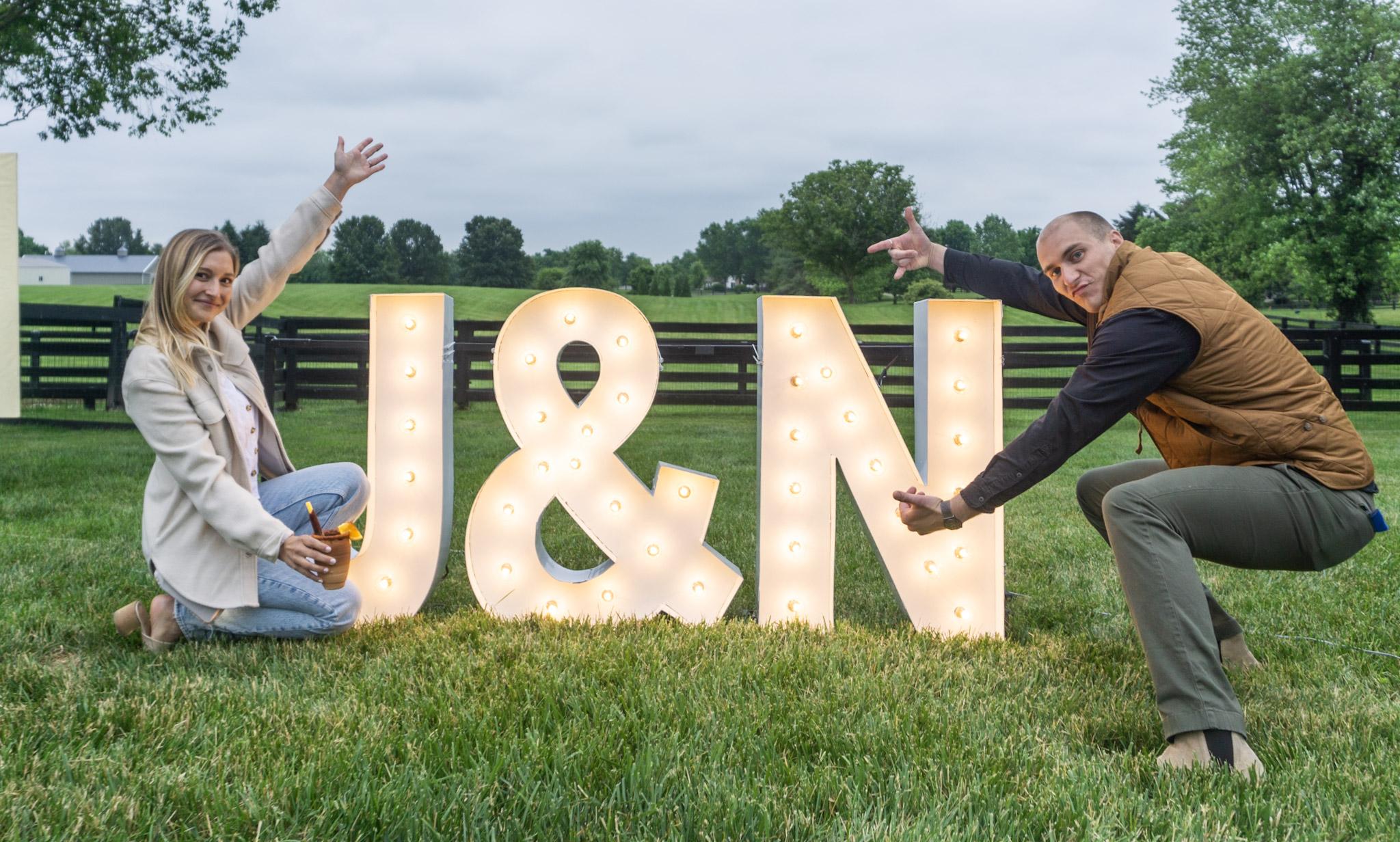 The Wedding Website of Julia Van Leeuwen and Nick Phillips