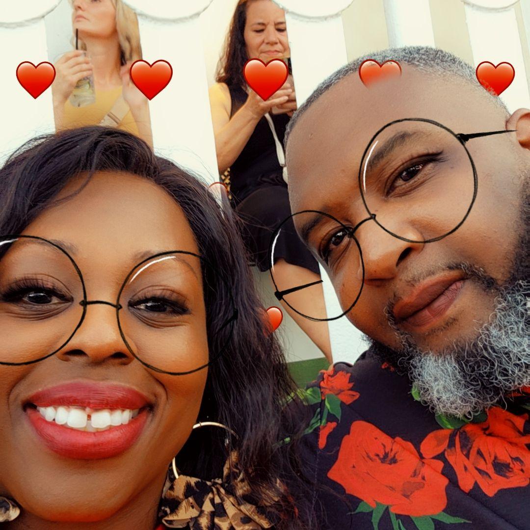Having fun on SNAP CHAT.