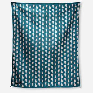 Water-Resistant Outdoor Blankets | Nomadix Collection