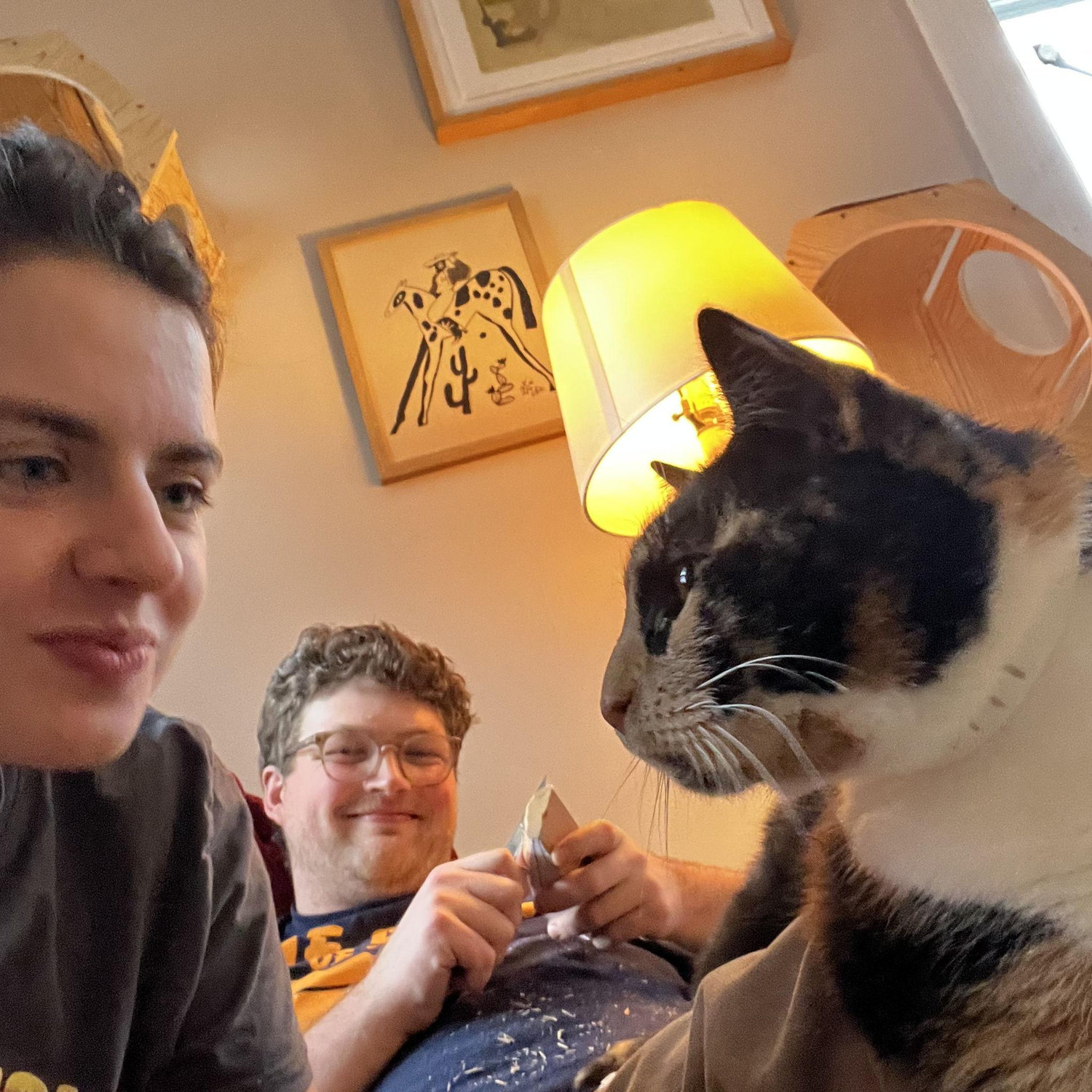 The apple of Hugo’s eye… Chou the Chat.