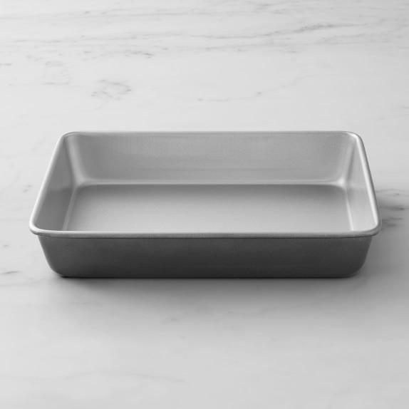 Cuisinart® Chef's Classic™ Nonstick Rectangular Cake Pan, 9" x 13"