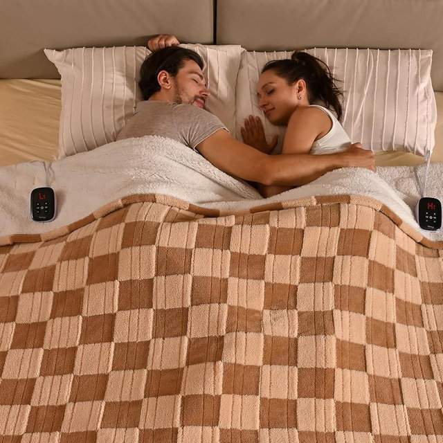 Bearhug Heated Blanket King Size 100" x 90" Dual Controller Electric Blanket, Reversible Brown Plaid Sherpa Weighted Heating Blanket, 10-Heat Levels & 1-12H Auto Off, ETL, Machine Washable