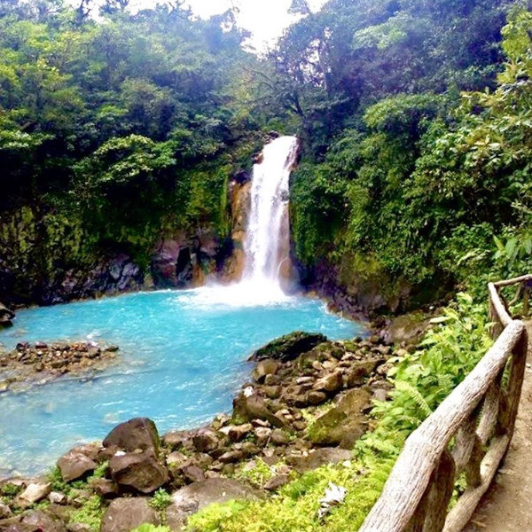 Costa Rica Round Trip Plane Tickets