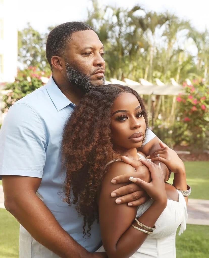 The Wedding Website of Ebonee Blackshaw and Dominic Jenkins