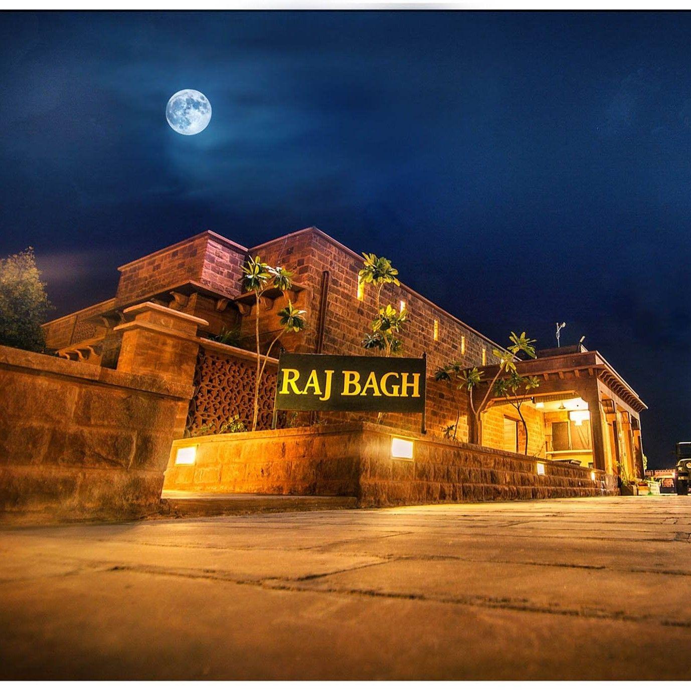 The Wedding Website of Khushboo Jain and Akshay Ji