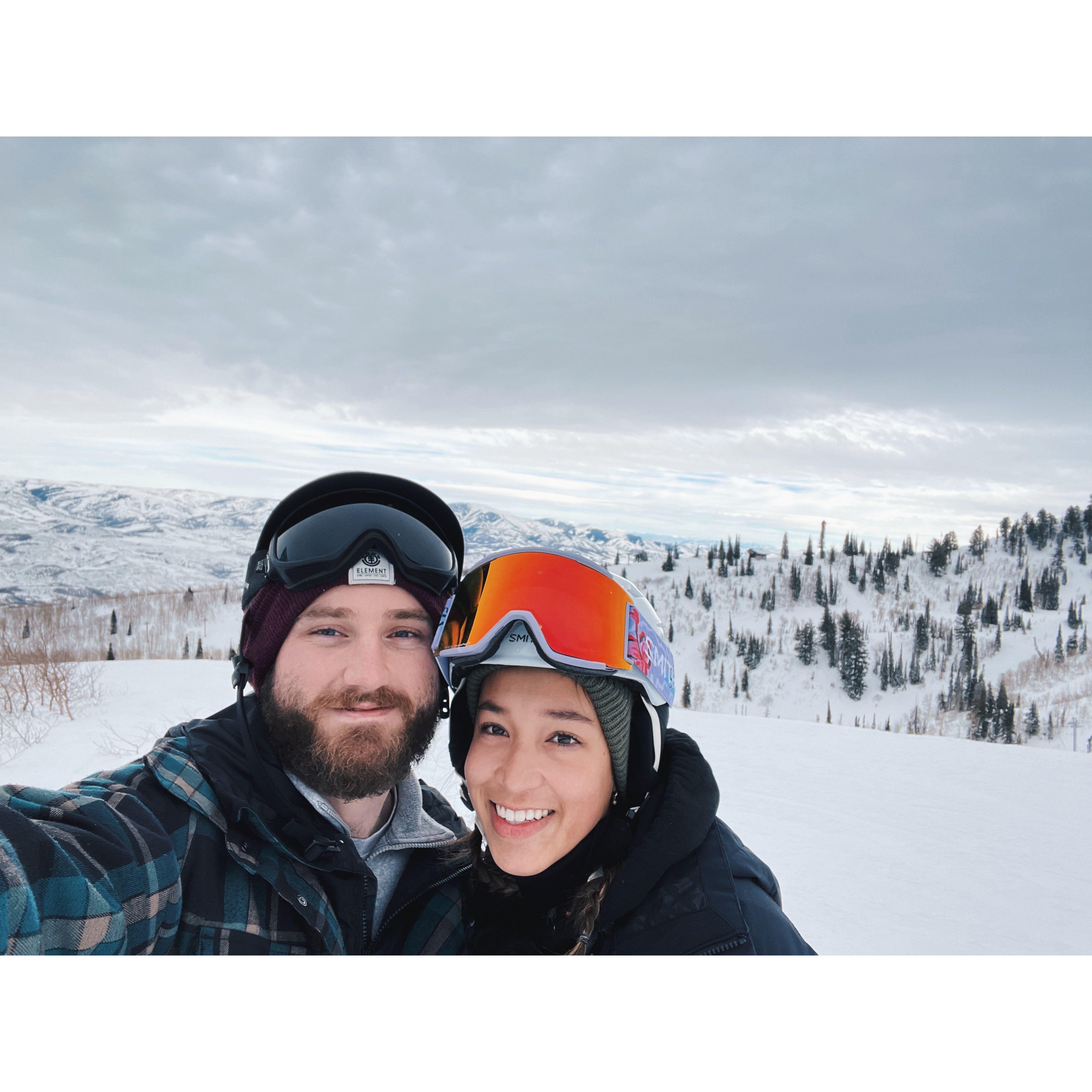 January 4th, 2022 - Gabby's first time snowboarding!