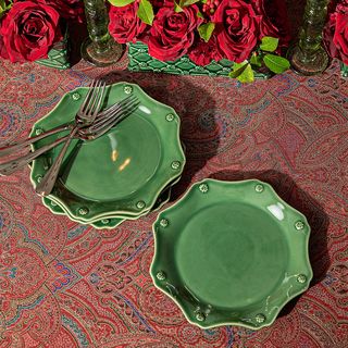 Berry & Thread Scalloped Salad Plate