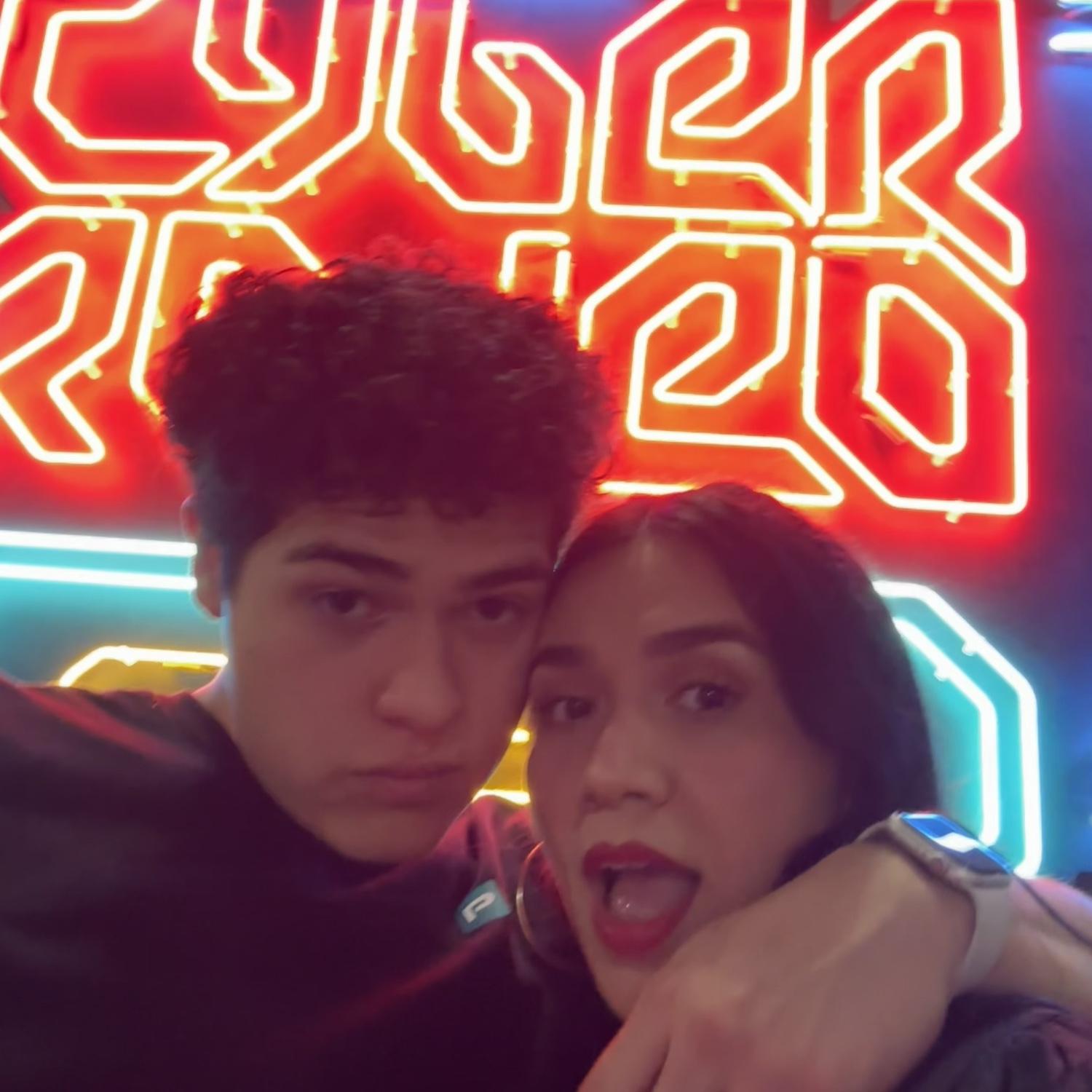 Hector’s first time visiting Yareli in California!