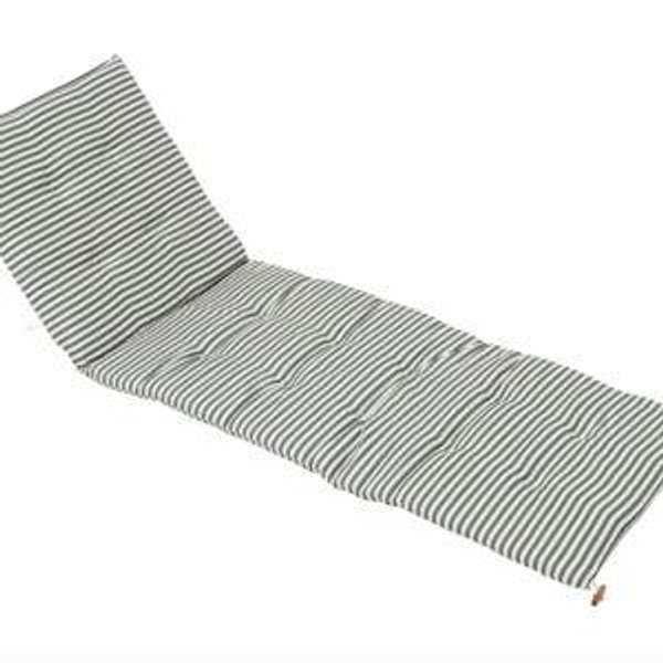 Reclining Beach Chair, in olive