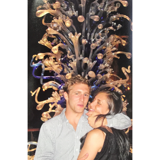 Although R + A tend to value hard work over chance, here they are at Mohegan Sun to win big at roulette... and to celebrate Alex's 23rd birthday. Check out Alex's death grip of love!! 😮