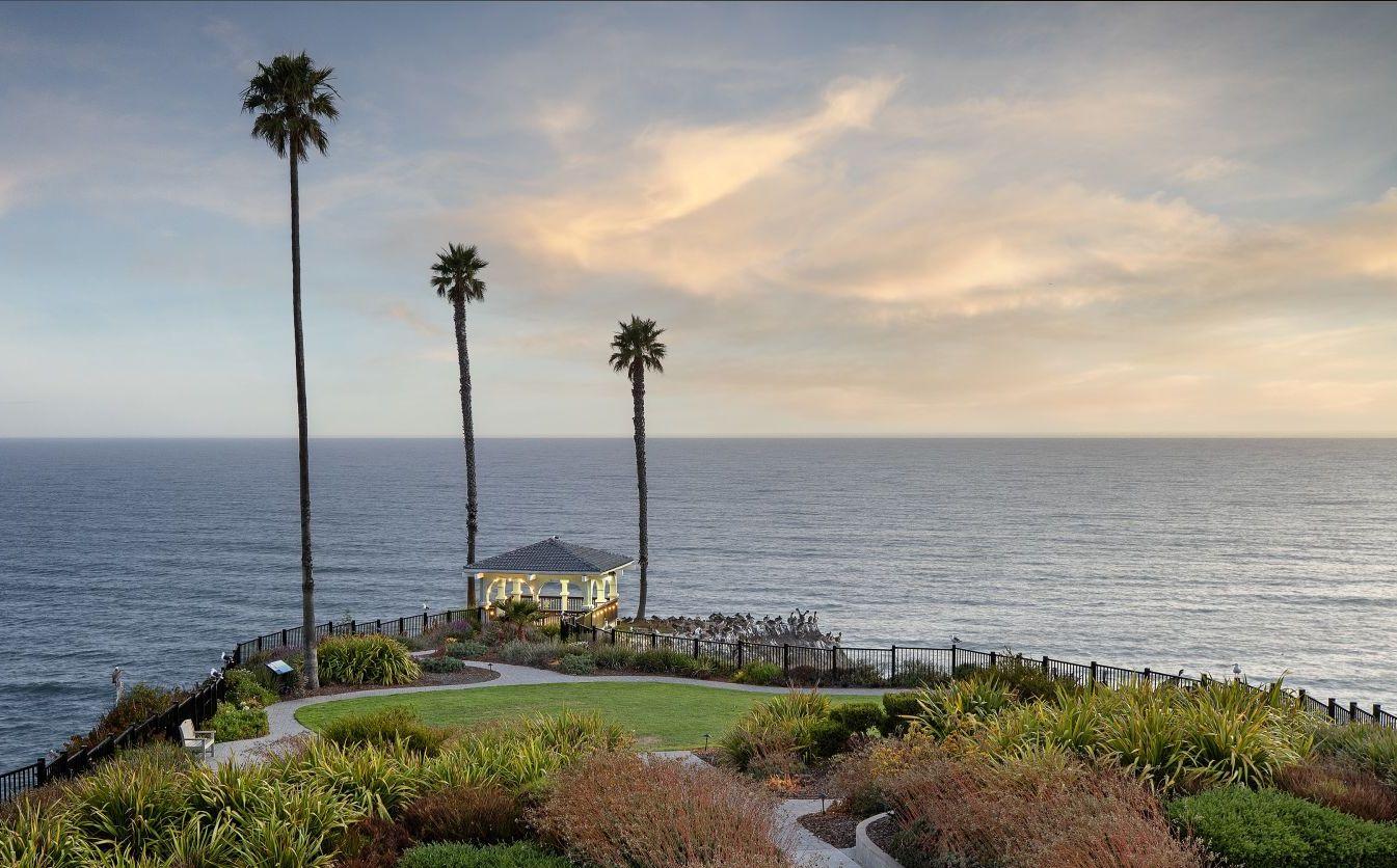 The Wedding Website of Stephanie Henson and Jesse Silva