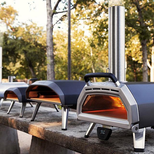 Ooni Karu 16 multi-fuel pizza oven