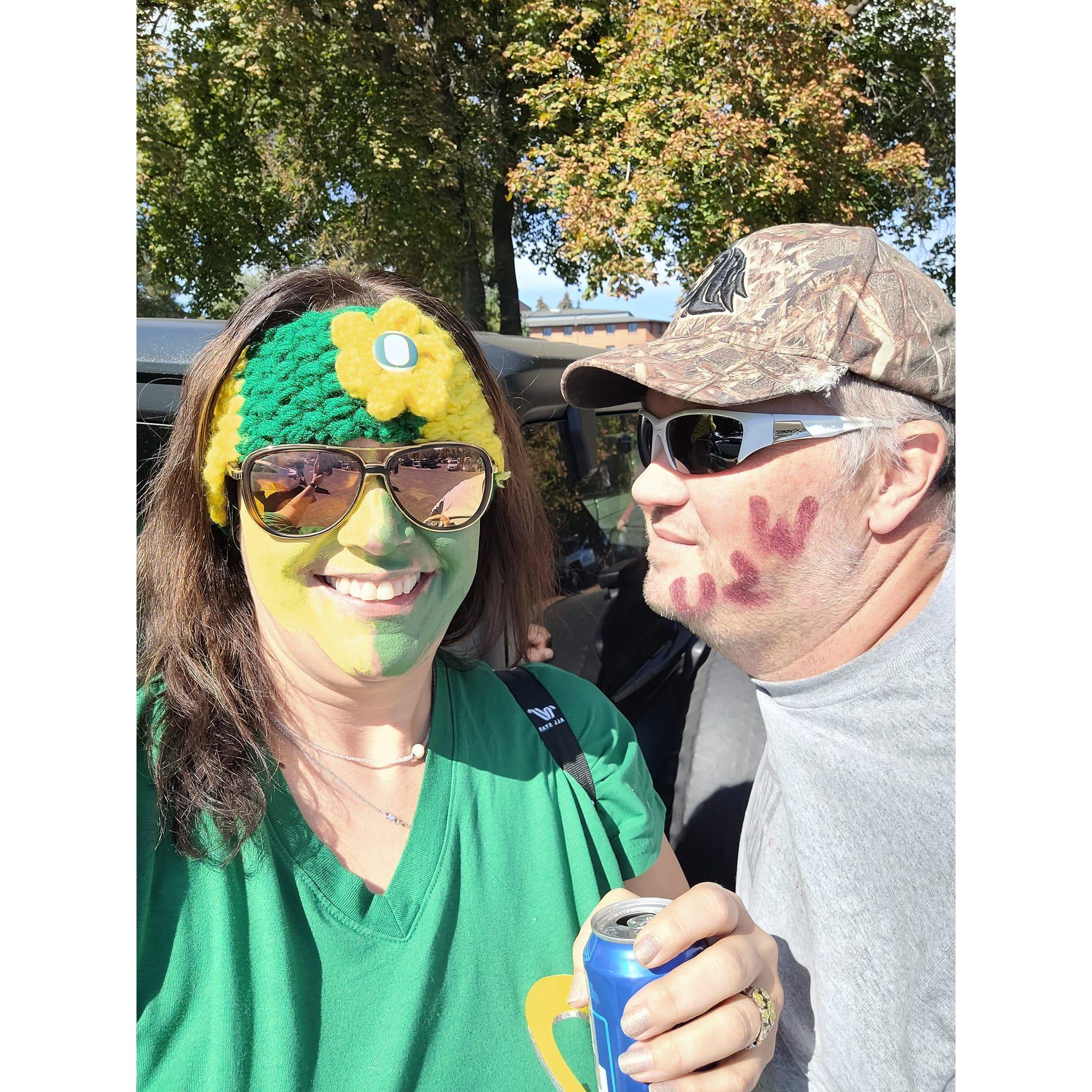 Ducks vs, Coug game (Ducks won)