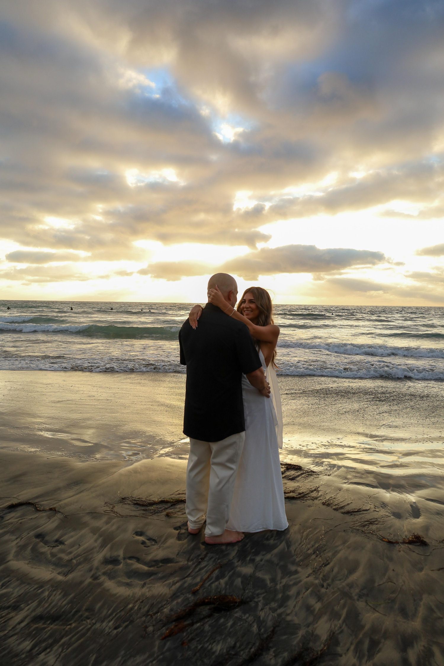 The Wedding Website of Vivian Montalvo and Pete Bondy