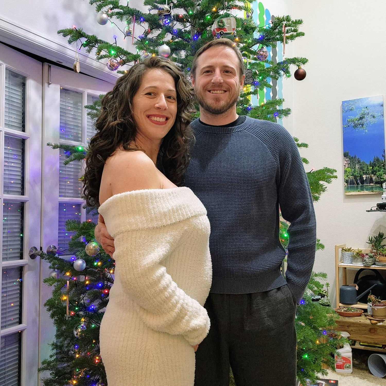 pregnant at Christmas time