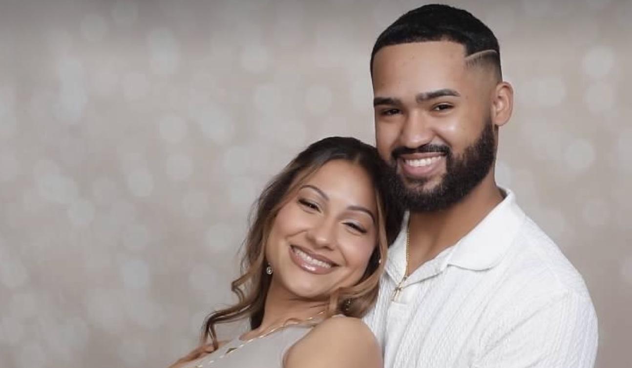 The Wedding Website of Cassandra Diaz and Juan Munoz