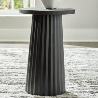 Ceilby Accent Table