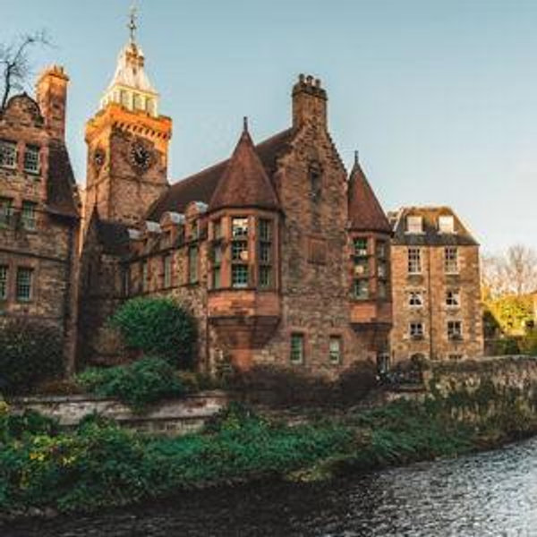 One Night's Stay in Edinburgh, Scotland