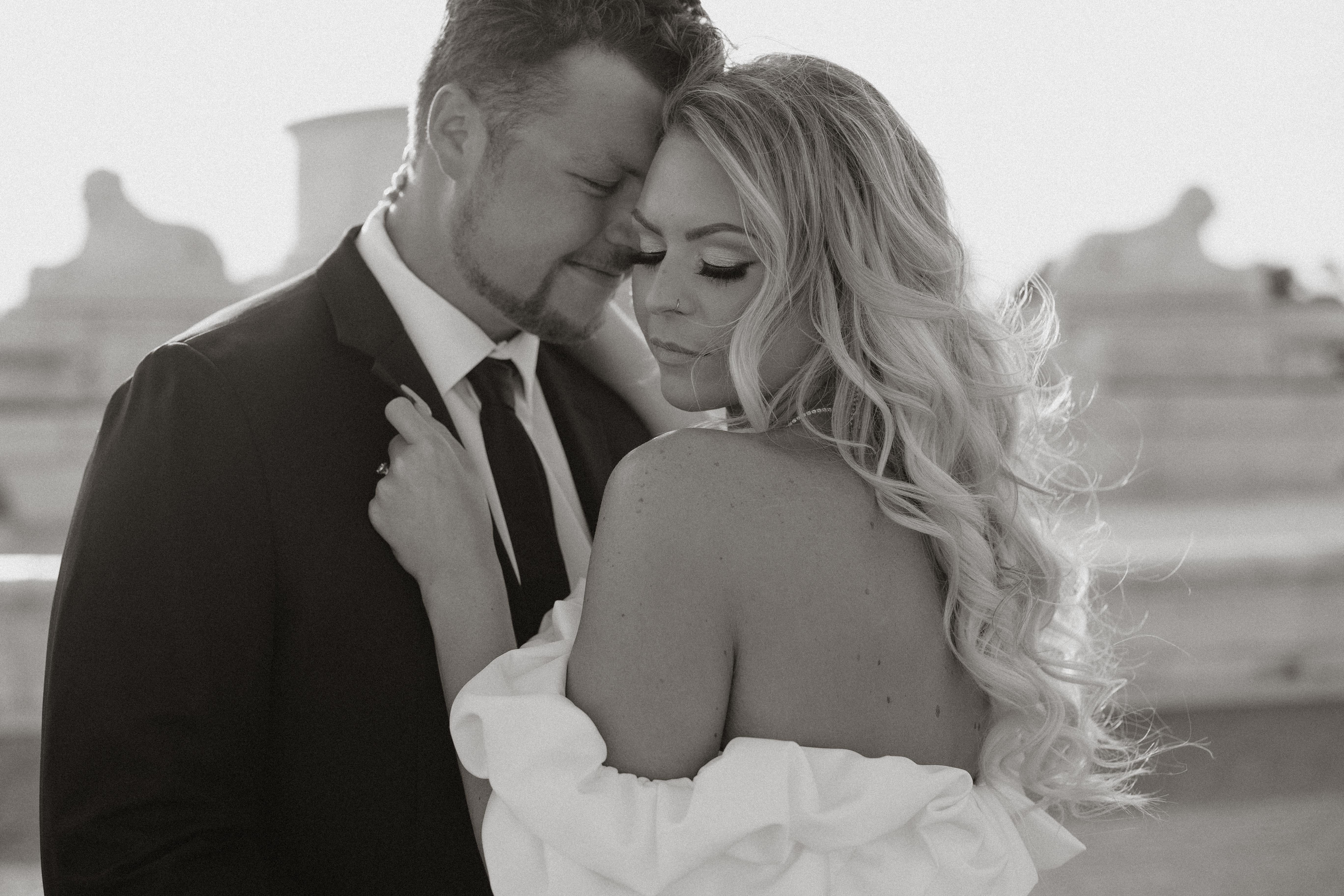 The Wedding Website of Devon Szafranski and Drew Lesnesky