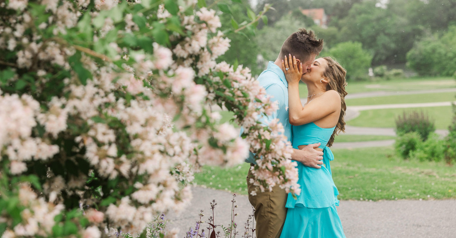 The Wedding Website of Victoria Gendreau and James Swanson