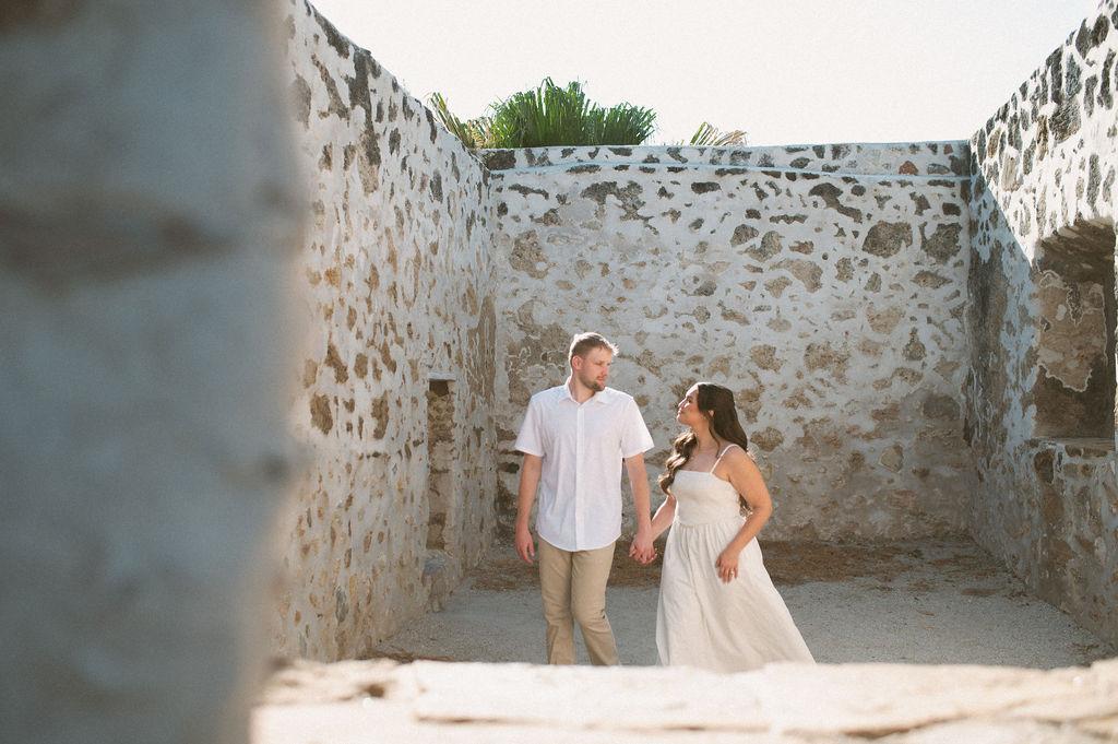 The Wedding Website of Alexis Vera and Christopher Hovde