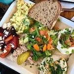 Bucke Cafe