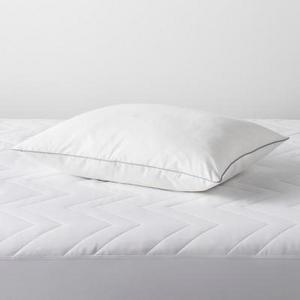 Medium Density Pillow (Standard/Queen) White - Made By Design™