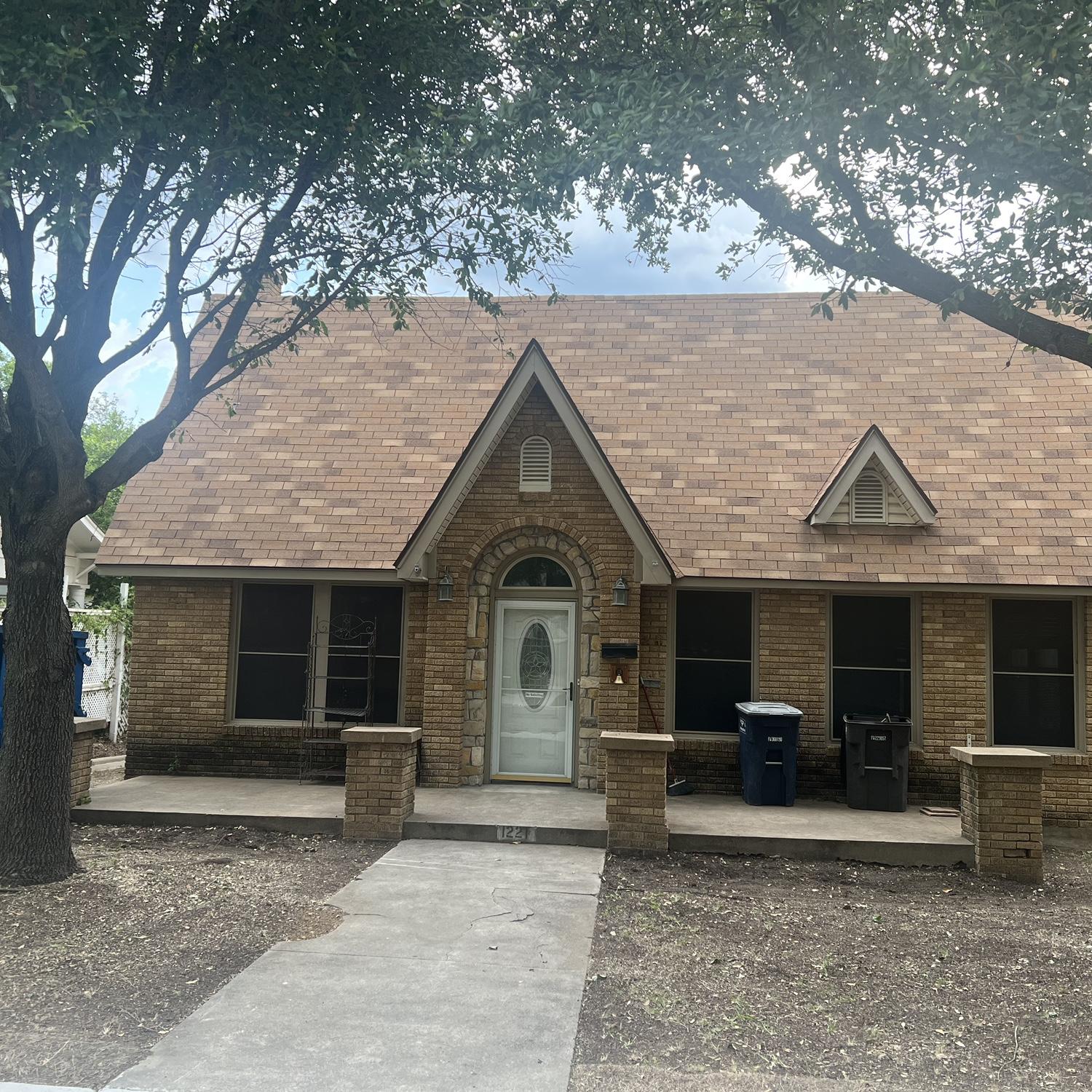 Our home ♥️ Paden purchased December 2022, and we’ve been remodeling ever since. He said “Babe, I want to do this right. And. I want you to design it…”
Huge blessing, responsibility, & undertaking.