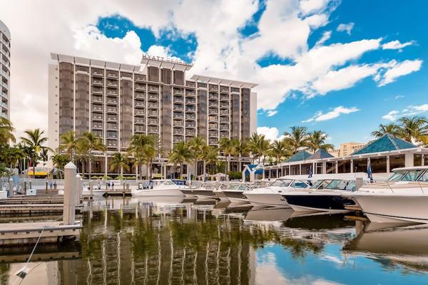 The Wedding Website of Jessica Dunphy and Richard DeGirolamo