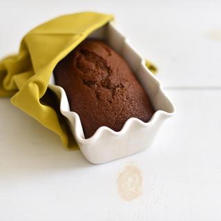 Signature Ruffle Loaf Pan