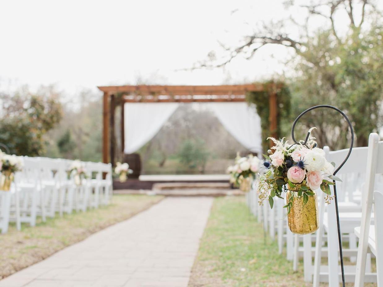 The Wedding Website of Emily Goldston and Conor McConnell
