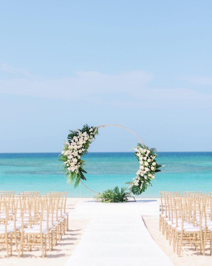 The Wedding Website of Ana de Araujo and Marc Correia