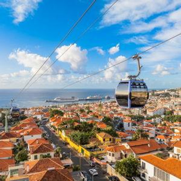 Scenic Cable Car Ride
