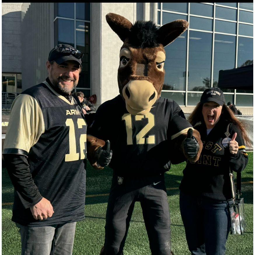 GO ARMY! BEAT EVERYONE!