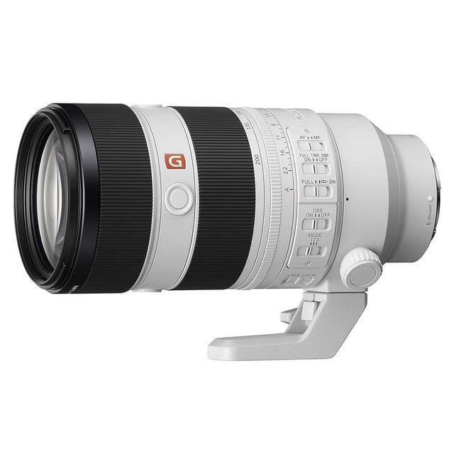 Sony Full-Frame Zoom Lens: 70-200mm