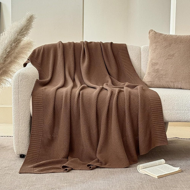 Simple&Opulence 100% Cotton Blanket King Size, Solid Color Cable Knitted Blanket Super Soft Comfortable Breathable Decorative Farmhouse for Couch Sofa Bed, All Season Use(Coffee,104x90)