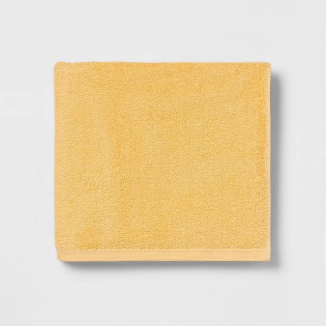 Everyday Bath Towel Yellow - Room Essentials™