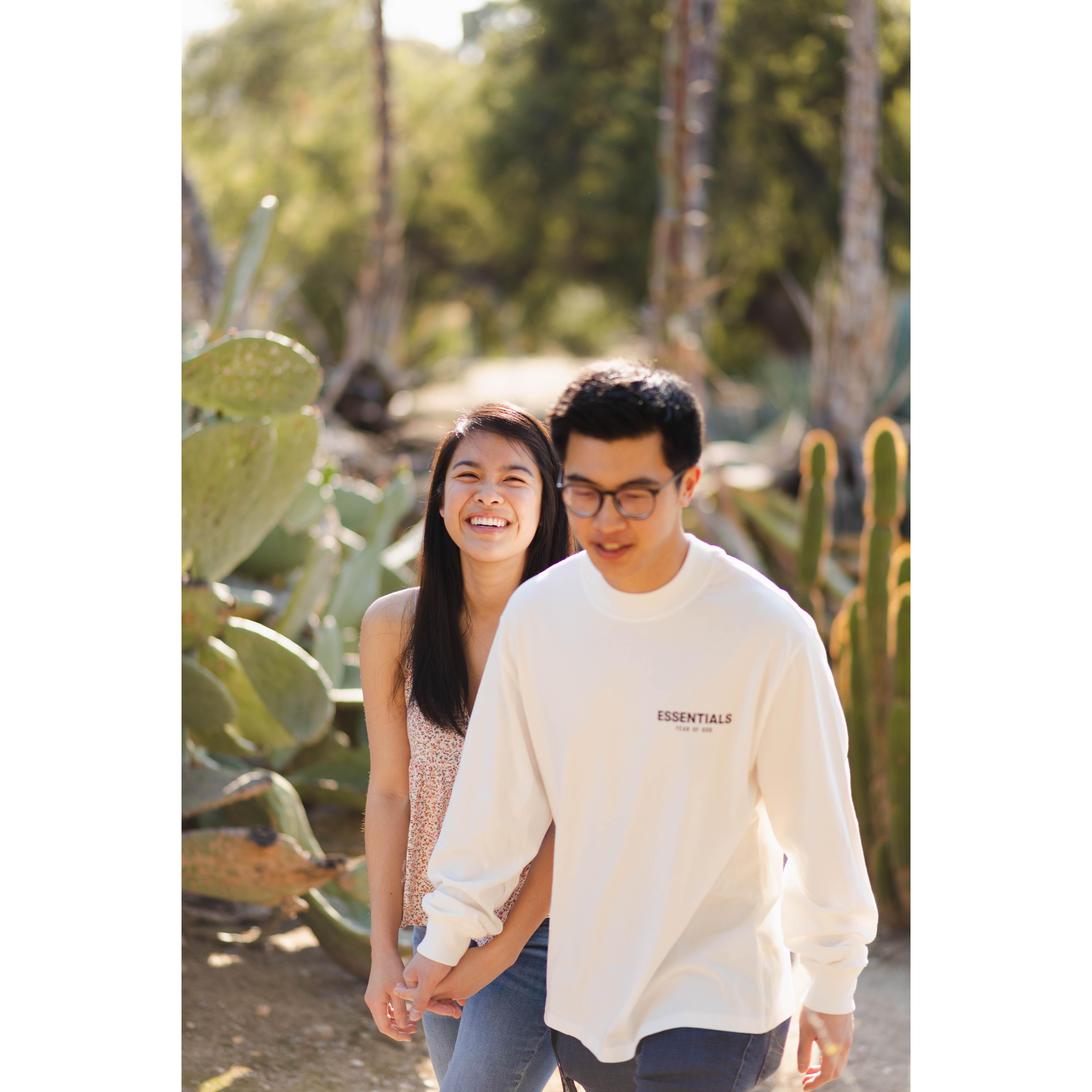 Sandy asked to practice photography on us! Amongst hundreds of photos of Kimberly being awkward, there were some cute candid ones. 🥰