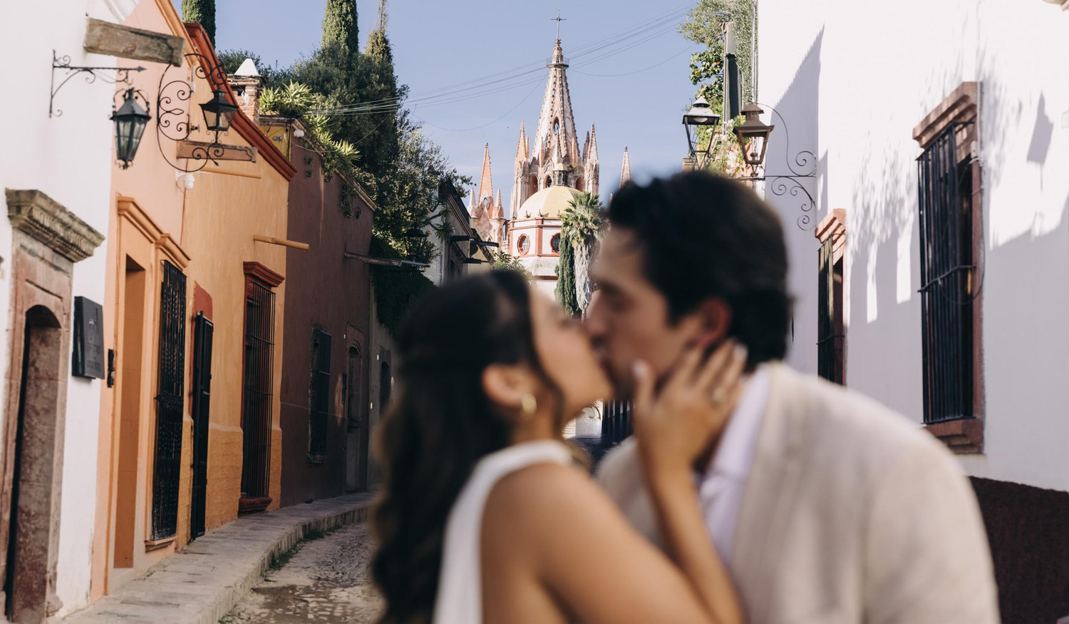 The Wedding Website of Reagan Rolston and Ezekiel Coss