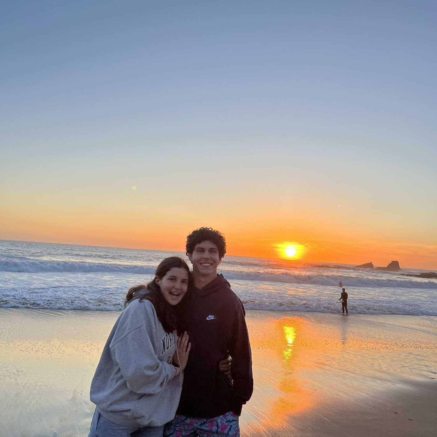 Olivia was eager for Zak to meet her family, so she invited him to California their first winter break in January 2023.