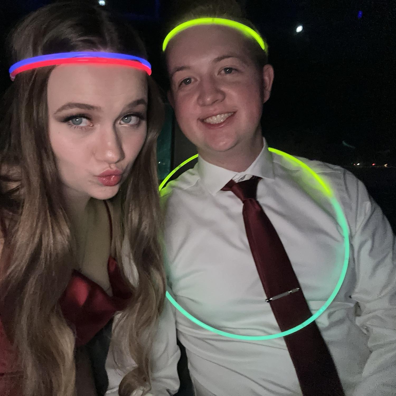 After the FNB Christmas party in 2023, we went to see Christmas lights with Kashyn’s family on a party bus.