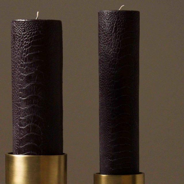 SHAGREEN PILLAR CANDLE | BLACK OSTRICH
