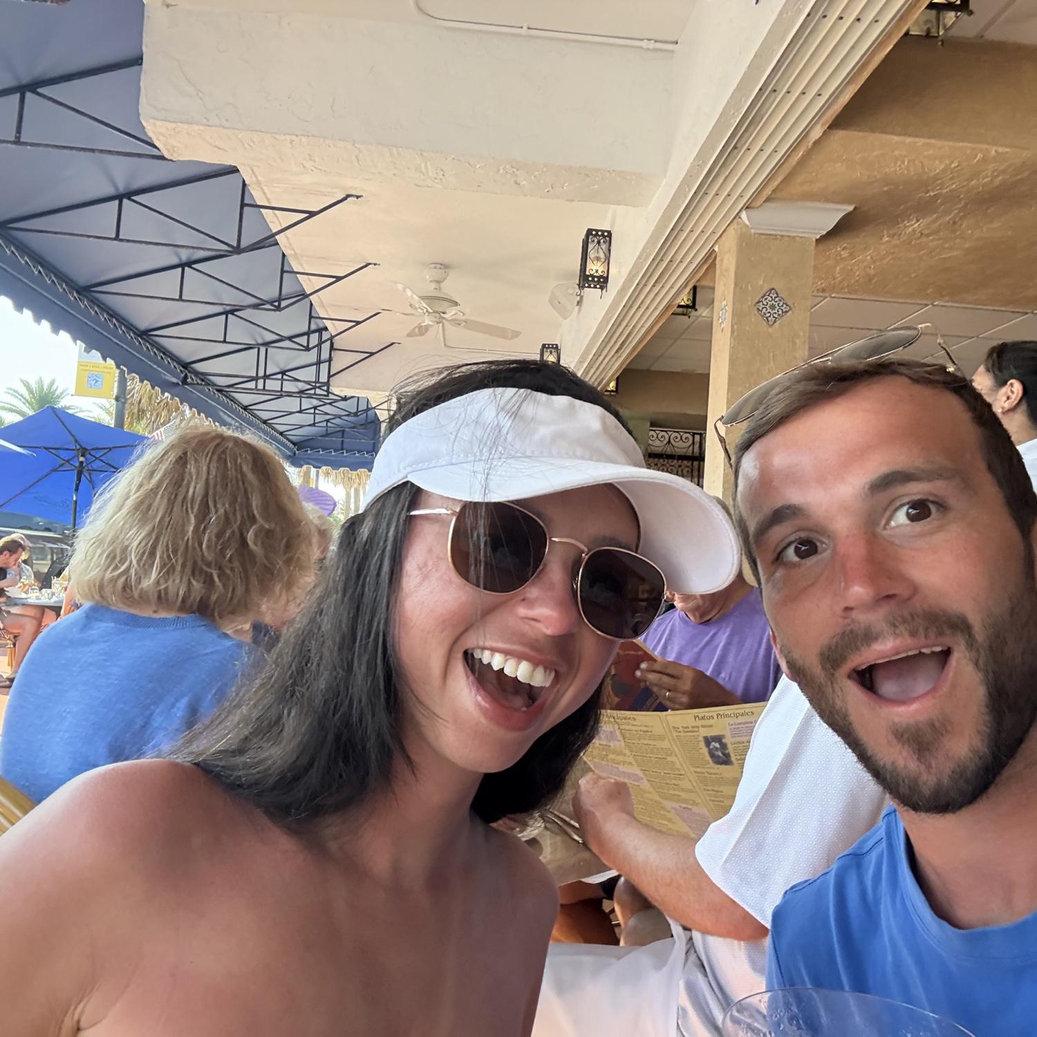 Sarasota, Caroline second favorite place π
May 2025.
