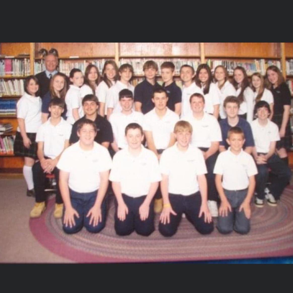 HRS 8th Grade Class photo, 2008