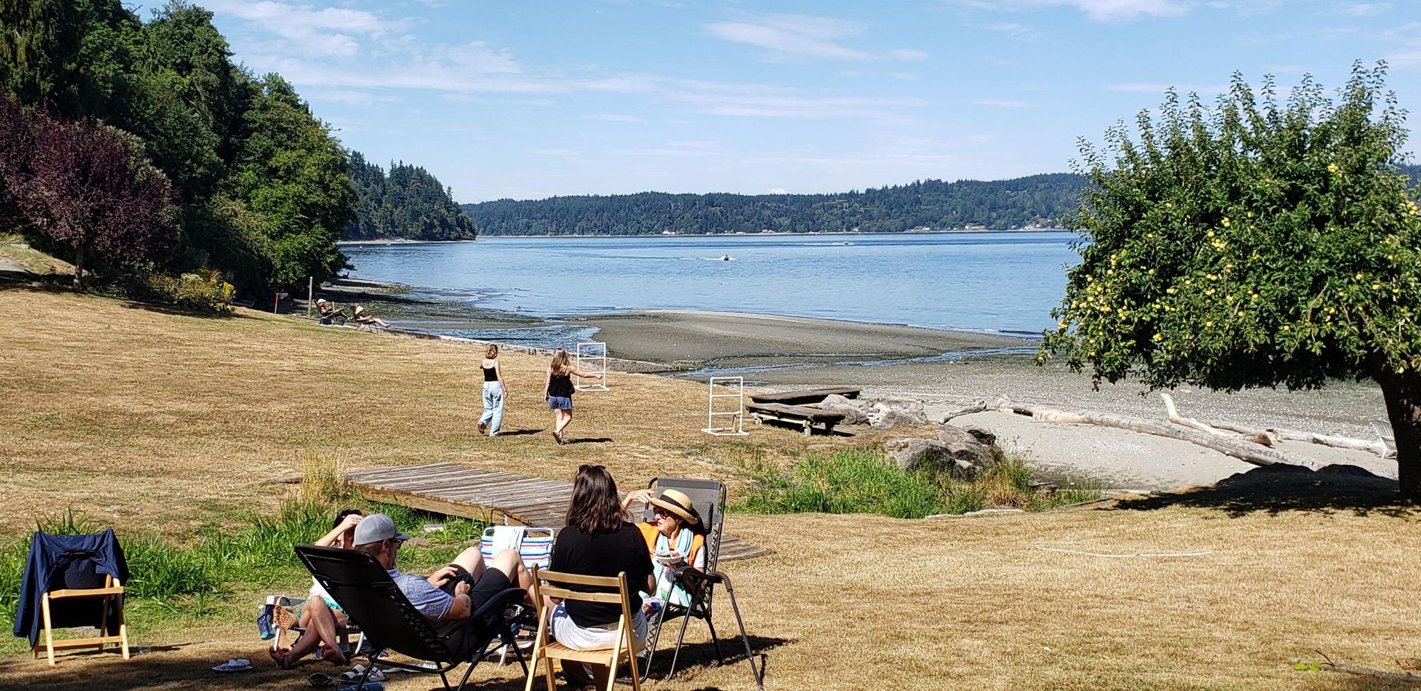 The Wedding Website of Tom Simpson and Megan Derrow