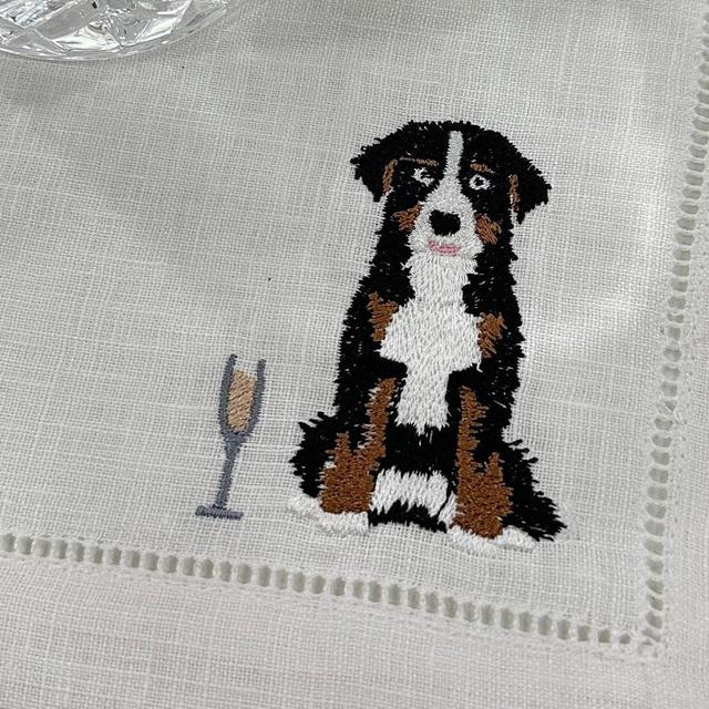 Embroidered Bernese Mountain Dog Cocktail Linen Napkins, Puppy Linen Napkin, Bernese Dog Napkins, Bernese Dog Embroidered Towel
